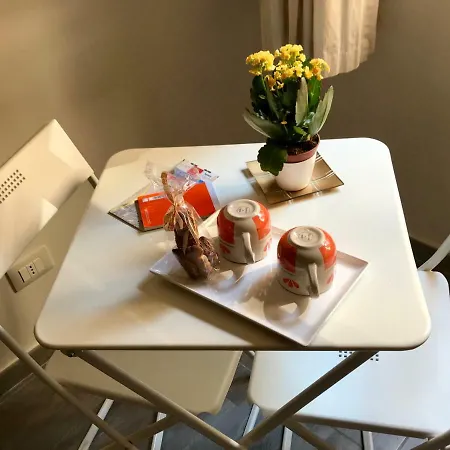 Casa de hóspedes Suitecimo 3*