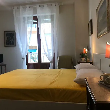 Casa de hóspedes Suitecimo 3*