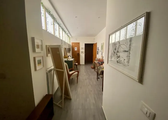 ゲストハウス Suitecimo 3*